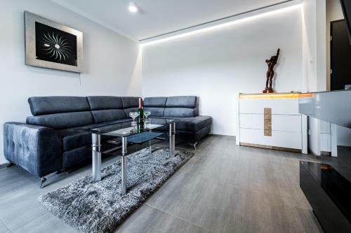 Silver-white Apartment