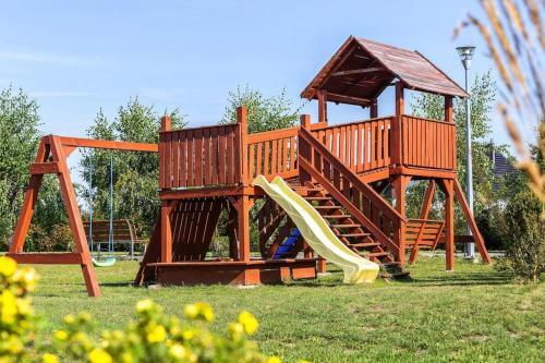 Holiday Residence, Dabrowa
