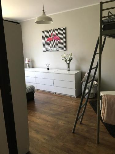 Apartament W Domku