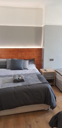 Hostal Kensington Hotel
