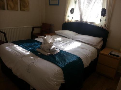 Hostal Kensington Hotel