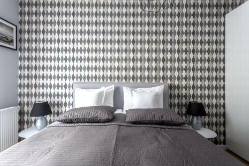 Flatbook - City Center Spa Apartments