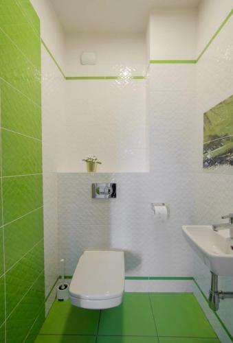 Feel Summer Vibes At 3br Panoramic View Apartment