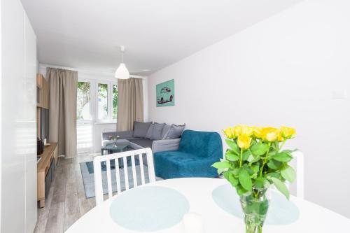 Discover Beaches From Quiet Relaxing Apartment For 6