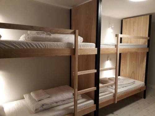 Waterlane Island Hostel&apartments