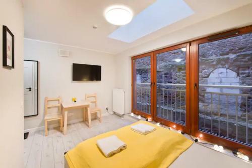 Waterlane Island Hostel&apartments