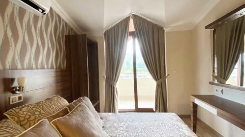 Emily Rose Hotel