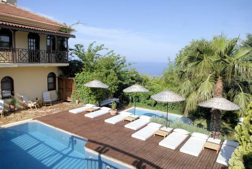 Villa An Unspoilt Setting, Luxurious Surroundings And A Warm, Personal Welcome