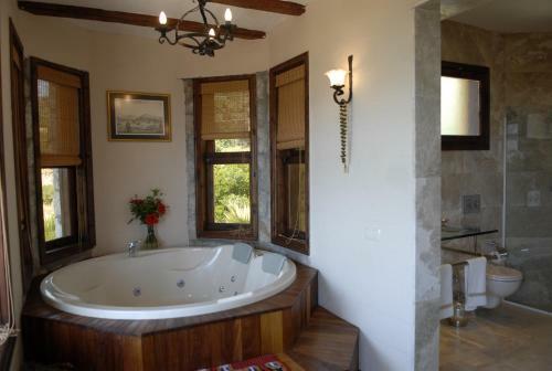 Villa An Unspoilt Setting, Luxurious Surroundings And A Warm, Personal Welcome
