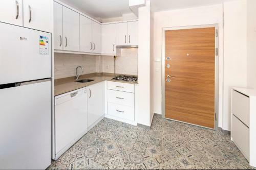 Convenient Apartment With Central Location In Mugla