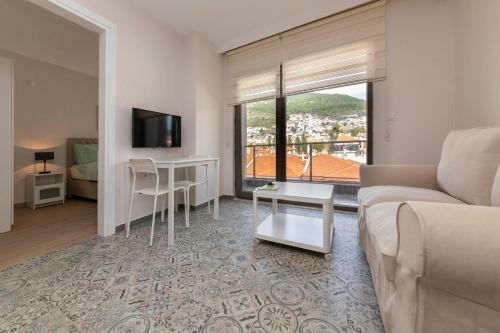 Convenient Apartment With Central Location In Mugla