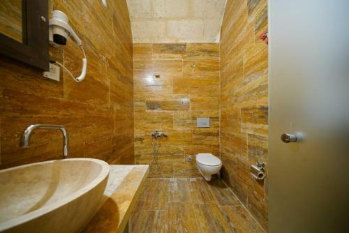 Hotel Tibet Stone House