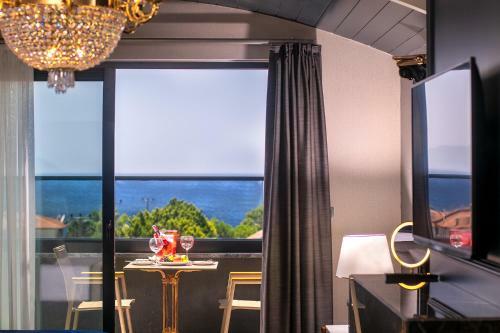 Tnr Boutique Hotel&spa