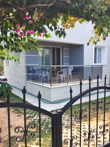 Villa Orlin's Summer House