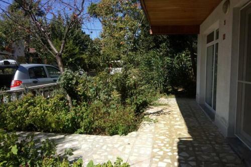 3+1 Guarded Villa, Big Garden, Close To The Beach