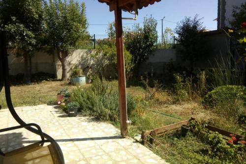 3+1 Guarded Villa, Big Garden, Close To The Beach
