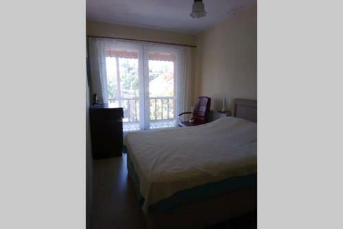 3+1 Guarded Villa, Big Garden, Close To The Beach