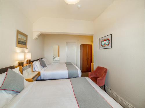 The Cumberland Hotel