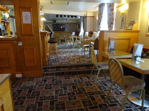 Waverley Hotel