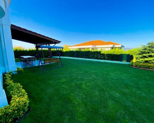 Sunrise Sapanca Villa