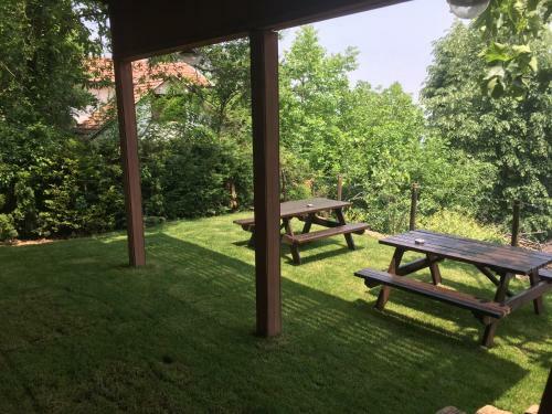 Bed & Breakfast Menzara Restaurant Konaklama