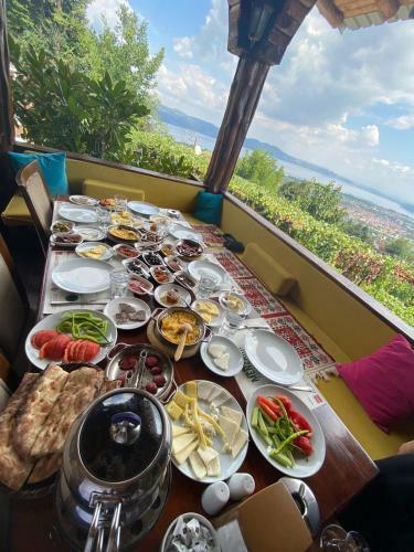 Bed & Breakfast Menzara Restaurant Konaklama