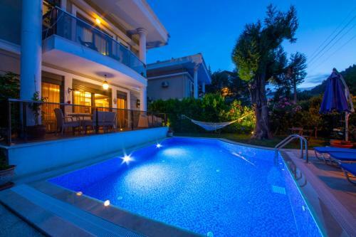 Villa Diva Icmeler Daily Weekly Rentals