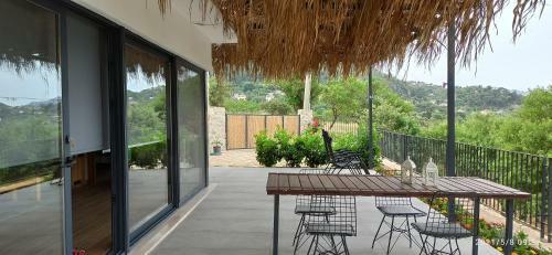 Payam Stone House