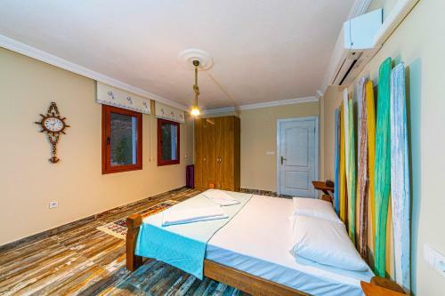 Jasmin Villa With Pool Daily Weekly Rentals