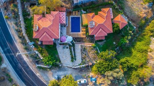 Jasmin Villa With Pool Daily Weekly Rentals