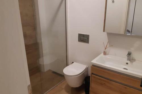 Duplex Mod Apartment 50m From The Beach