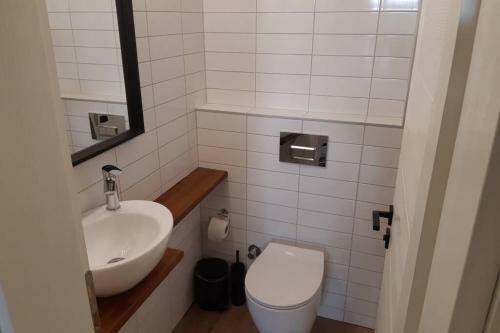 Duplex Mod Apartment 50m From The Beach