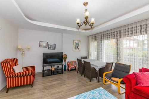 Villa Gunes Icmeler Daily Weekly Rentals