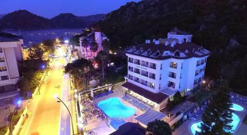 Hotel Portof?no Marmar?s
