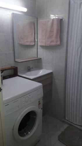 Apartamento ?�meler Mountain View Cozy Flat