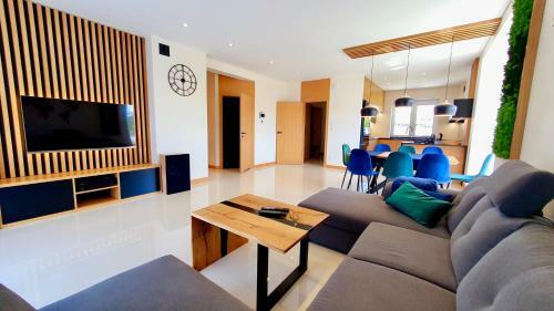 Villa West Guest House