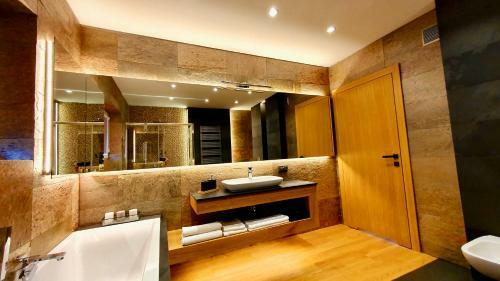 Villa West Guest House