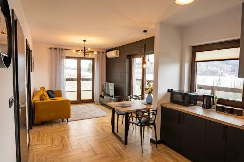 Stylchyn 90 Apartamenty Nad Jeziorem Czorszty?skim