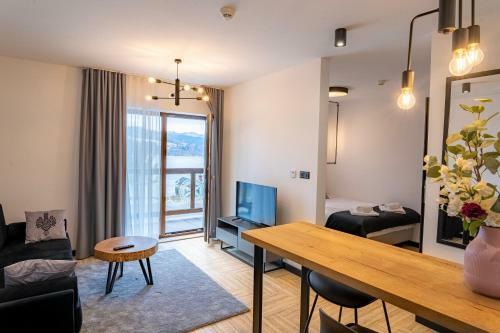Stylchyn 90 Apartamenty Nad Jeziorem Czorszty?skim