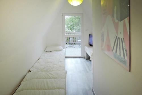 Bungalow In Kolczewo With Parking Space
