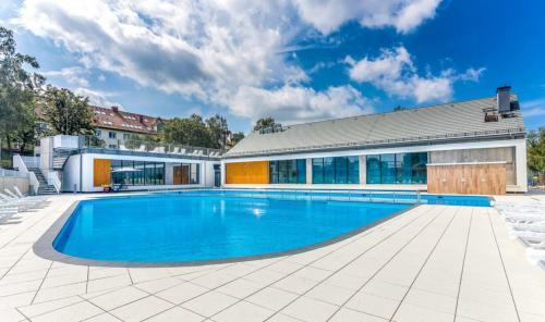 Apartamenty Familijne- Os Feniks