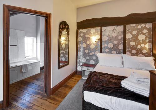 Posada Castle Inn