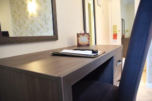 Parkmore Hotel & Leisure Club