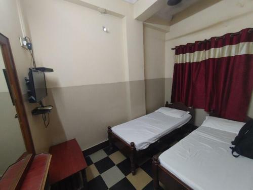 Hotel Spot On 81308 Gokul Residency