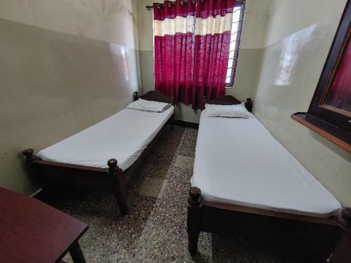 Hotel Spot On 81308 Gokul Residency