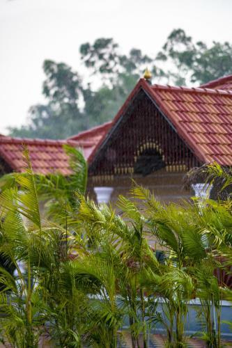 Hotel Coorg Maharaja Resort And Spa