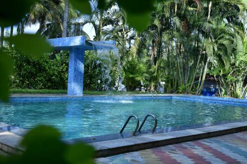 Hotel Green Farm Resort-fully Vaccinated Staff