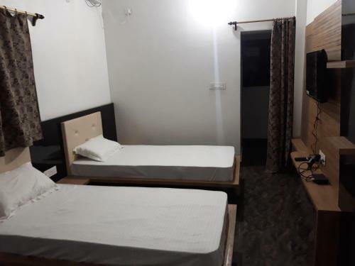 Hotel Hemchandra