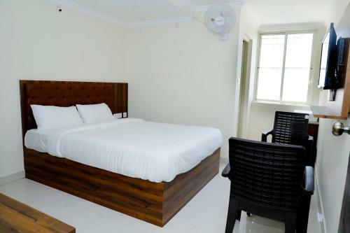 Hotel Cnr Residency