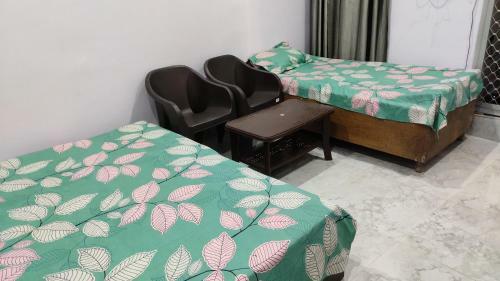 Royal's Home Stay